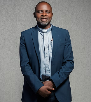 Pastor Maxwell Mensah Brayie